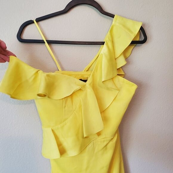 Aidan Mattox Yellow Satin Ruffle Off Shoulder Mini Cocktail Dress Size 0 - Picture 9 of 9